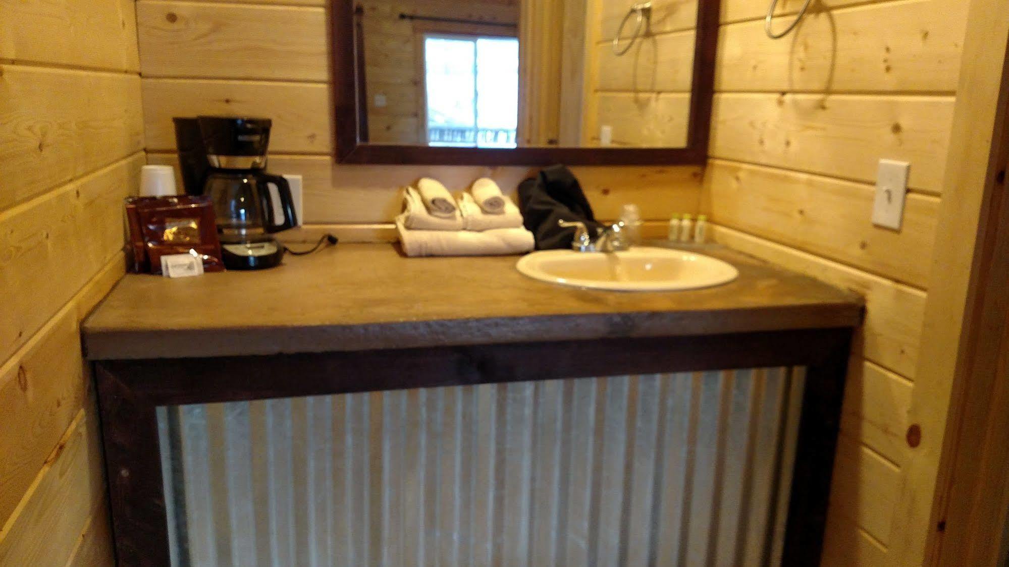 Bryce Valley Lodging Tropic Luaran gambar